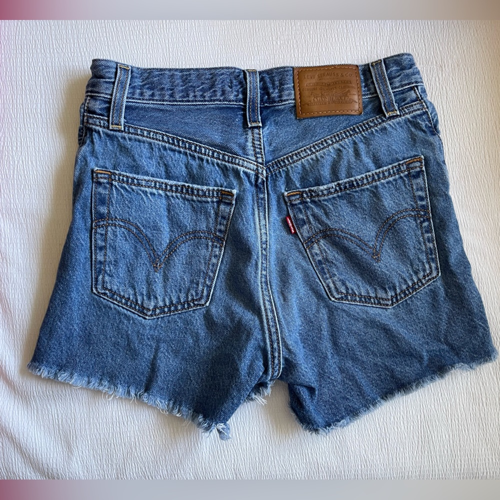 Levi’s ribcage ahorts